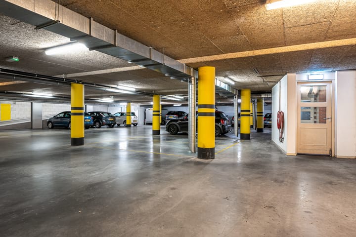 Foto 44 van Museumplein 58