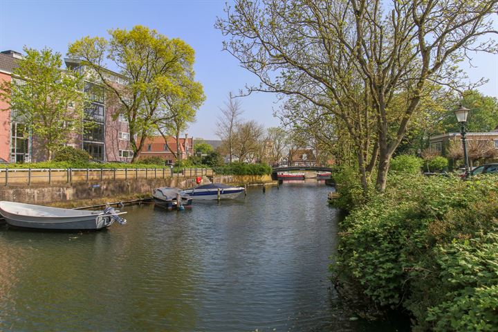 Bekijk foto 48 van Johanna de Vriesstraat 33