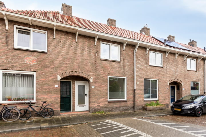 Bekijk foto 3 van Cederstraat 46