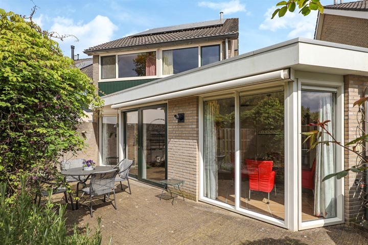 Bekijk foto 40 van Leliestraat 54