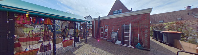 View 360° photo of achtertuin of Marktplein 3