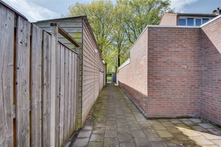 Bekijk foto 42 van Prinses Marijkestraat 4