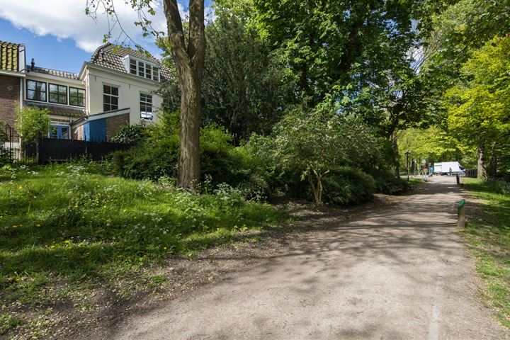 Bekijk foto 38 van Agnietenstraat 11