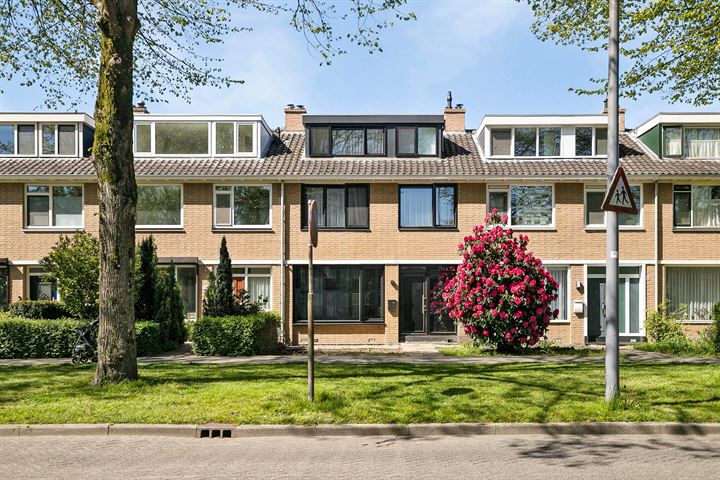 Bekijk foto 1 van Berlagestraat 55