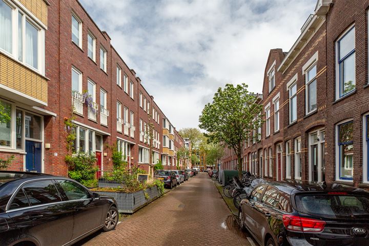 Bekijk foto 2 van Zestienhovenstraat 25