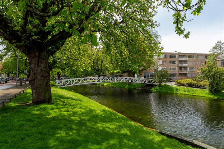 Bekijk foto 40 van Zestienhovenstraat 25