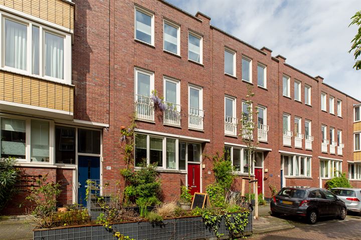 Bekijk foto 38 van Zestienhovenstraat 25