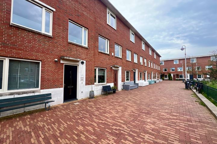 Bekijk foto 1 van Zeezwaluwstraat 67