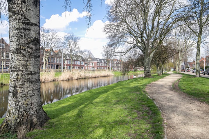 Bekijk foto 40 van Oostvoornsestraat 25-B