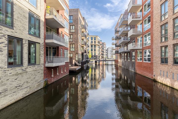 Bekijk foto 49 van Charley Tooropgracht 203