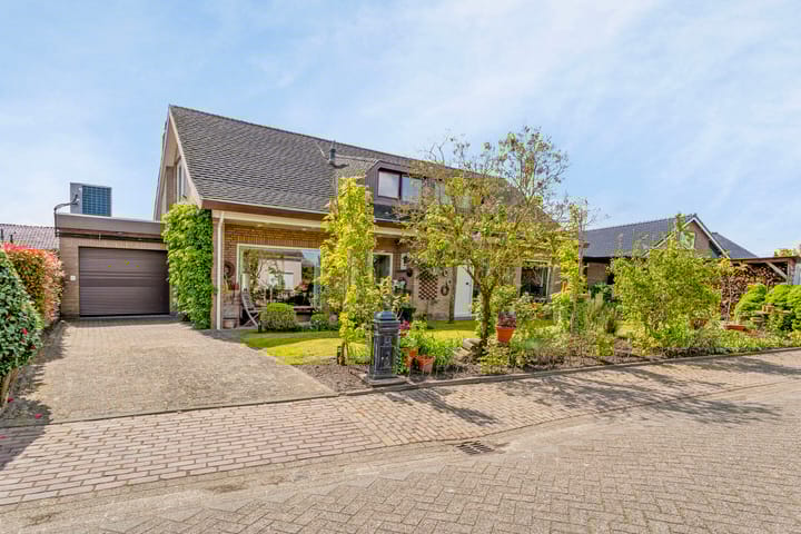 Foto 2 van Rozenkransstraat 101