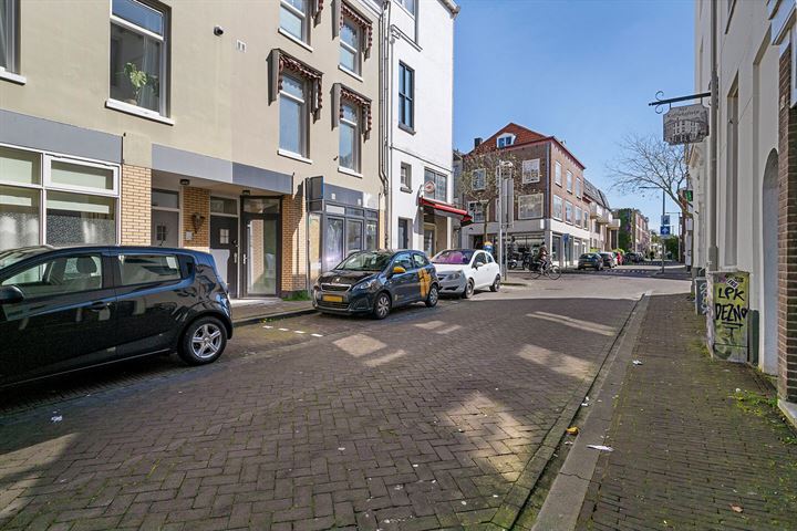 Bekijk foto 41 van Spoorwegstraat 49