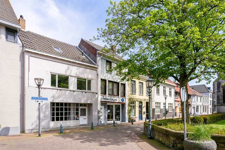 Bekijk foto 1 van Lange Nieuwstraat 26