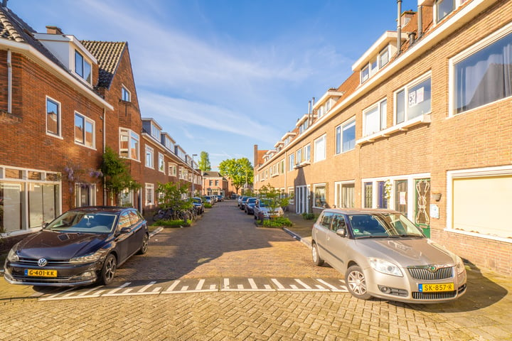 Bekijk foto 14 van Leliestraat 42