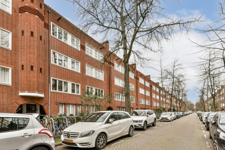 Bekijk foto 17 van Vespuccistraat 59-1