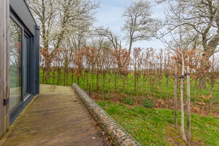 Foto 10 van Rijksweg 6-26