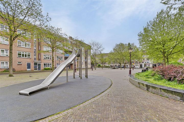 Bekijk foto 21 van Muntendamstraat 64