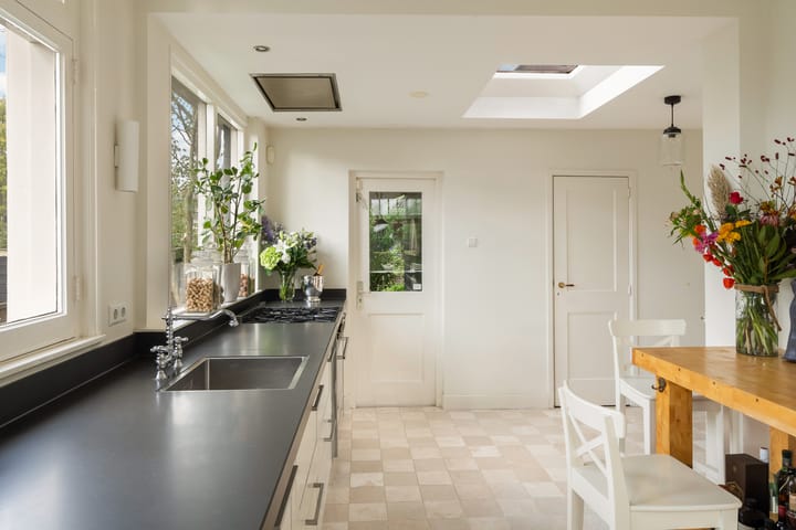 Foto 25 van F. van der Poest Clementlaan 47