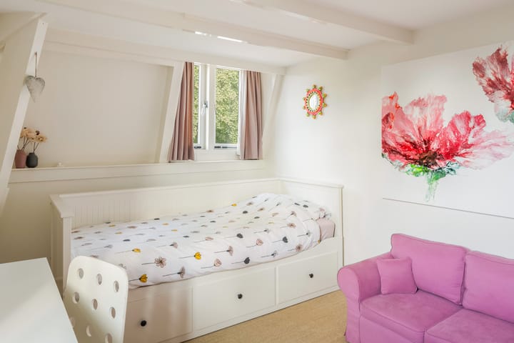 Foto 62 van F. van der Poest Clementlaan 47