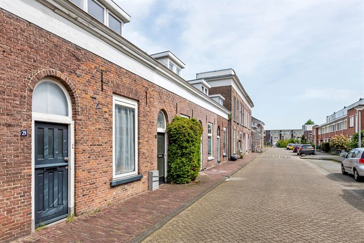 Bekijk foto 3 van Betuwestraat 29