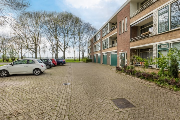 Bekijk foto 27 van Thorbeckestraat 528