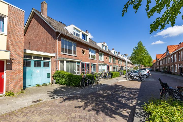 Bekijk foto 33 van Bedumerstraat 62