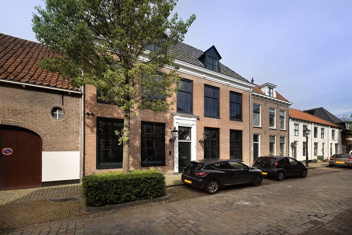 View photo 4 of Kerkstraat 16