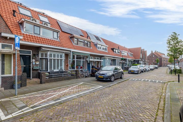 Bekijk foto 3 van Valeriusstraat 76