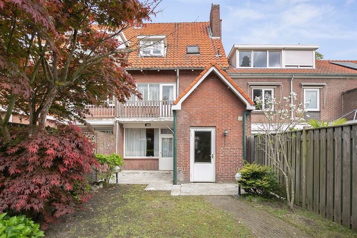 Bekijk foto 34 van Zeelsterstraat 93