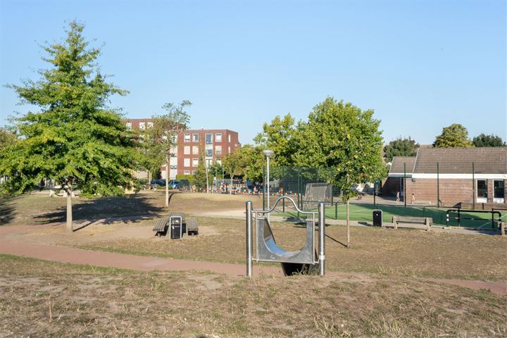 Bekijk foto 41 van Hofstedenlaan 47