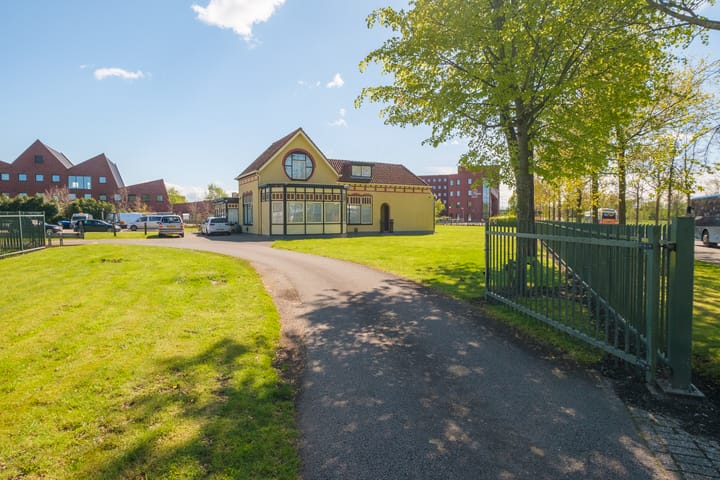 Photo 1 of Peizerweg 178