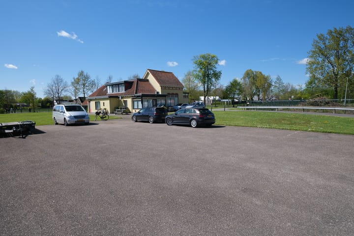 Photo 2 of Peizerweg 178