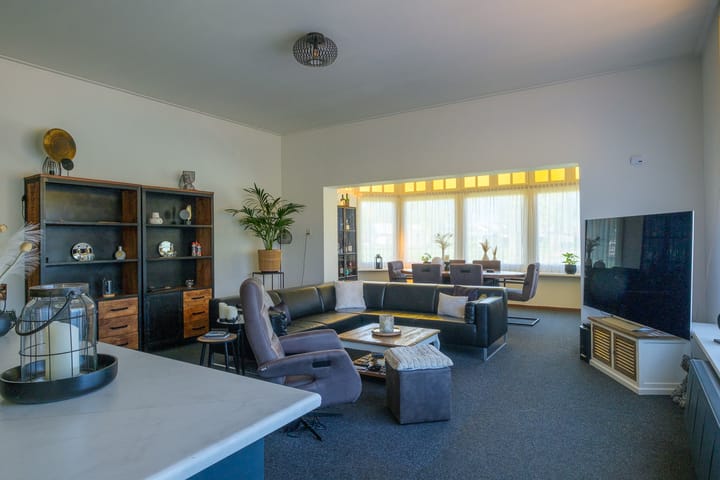 Photo 6 of Peizerweg 178