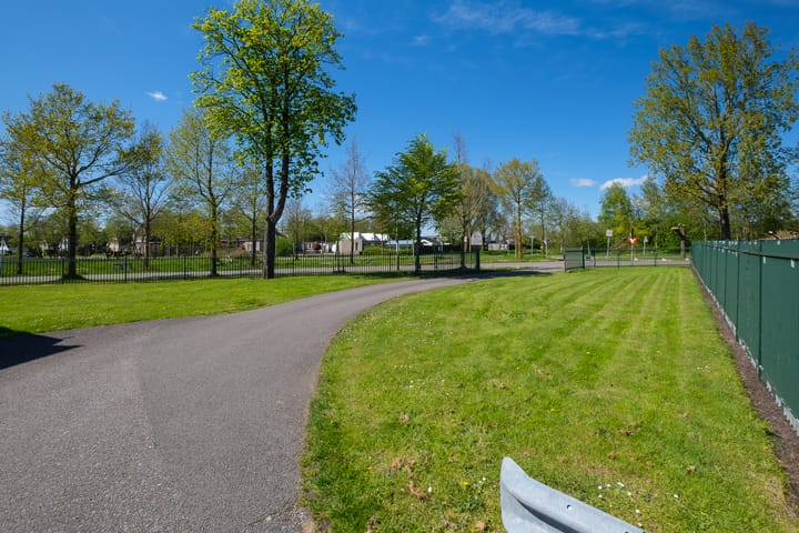 Photo 34 of Peizerweg 178