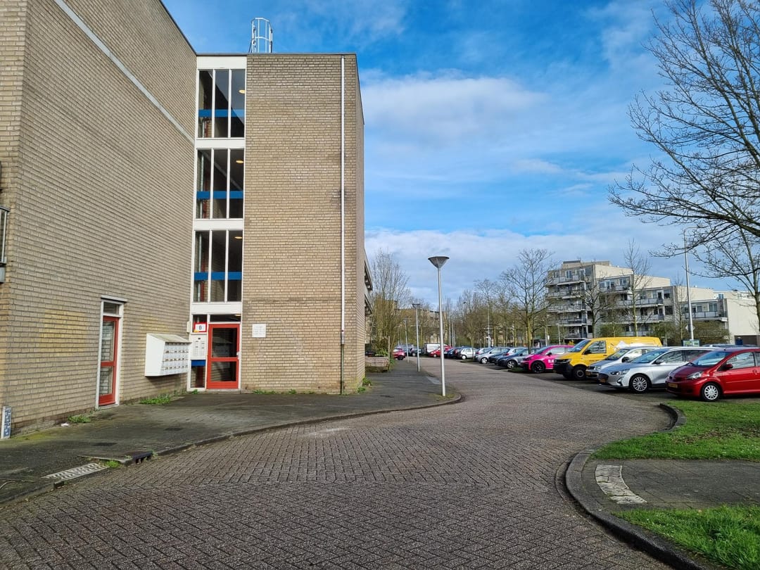 Photo 8 of Fivelingo 131-P 124