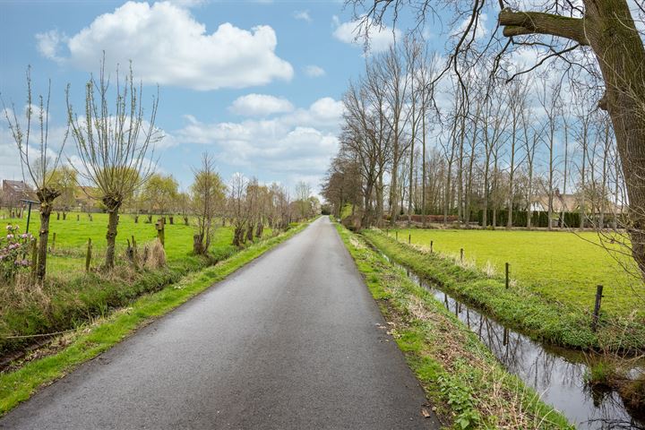 View photo 45 of Postweg 76