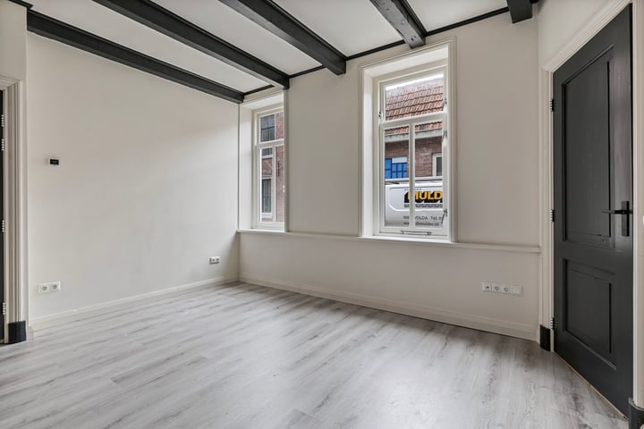 Bekijk foto 3 van Hoekstraat 19