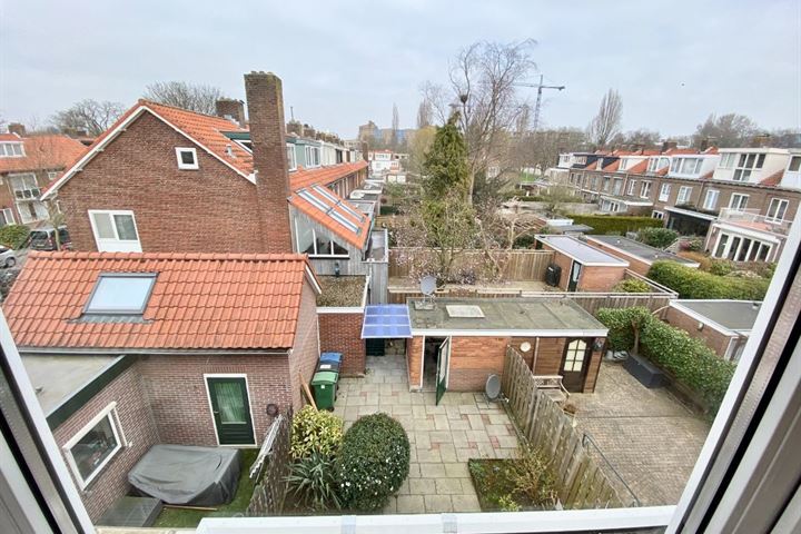 View photo 26 of Van der Leeklaan 46