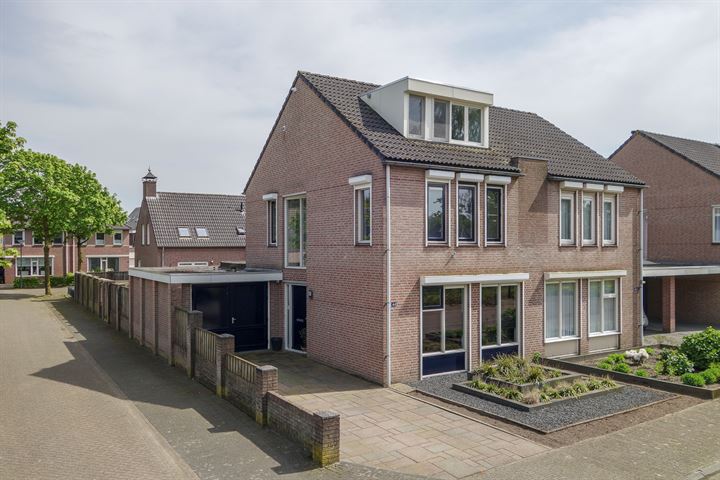 Bekijk foto 1 van Hooge Braak 44