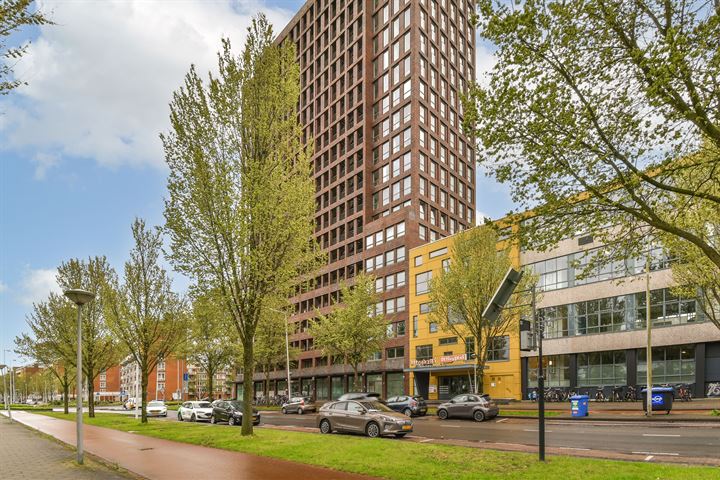 Bekijk foto 31 van Jan Evertsenstraat 527