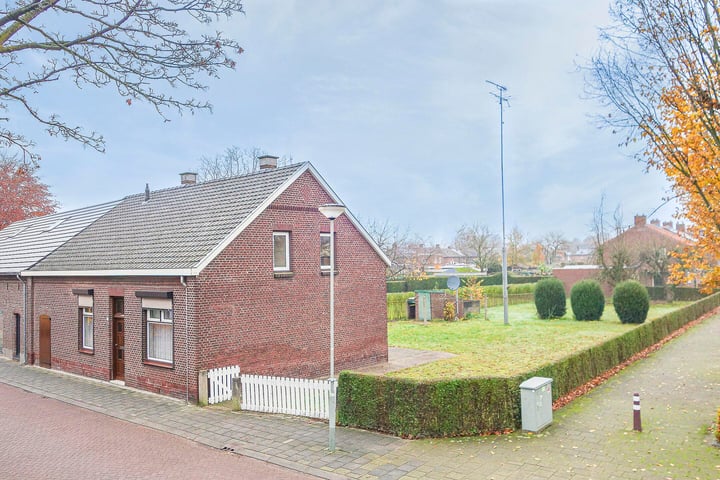 Bekijk foto 1 van Oude Oostrumseweg 17