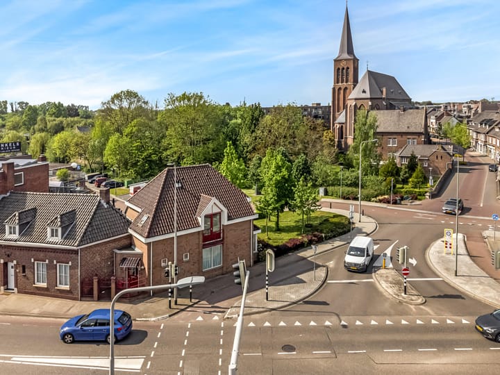 Foto 3 van Rijksweg Zuid 10