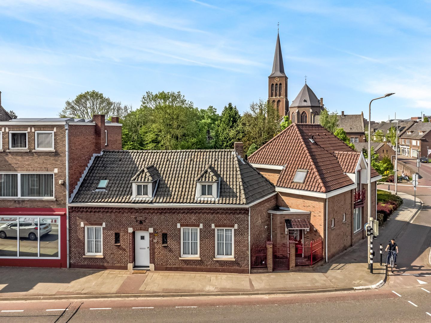 Foto 4 van Rijksweg Zuid 10