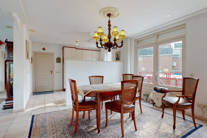 Foto 10 van Rijksweg Zuid 10