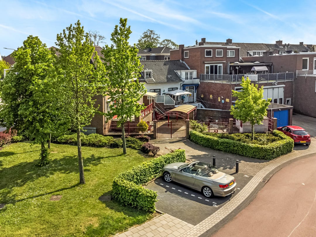 Foto 47 van Rijksweg Zuid 10