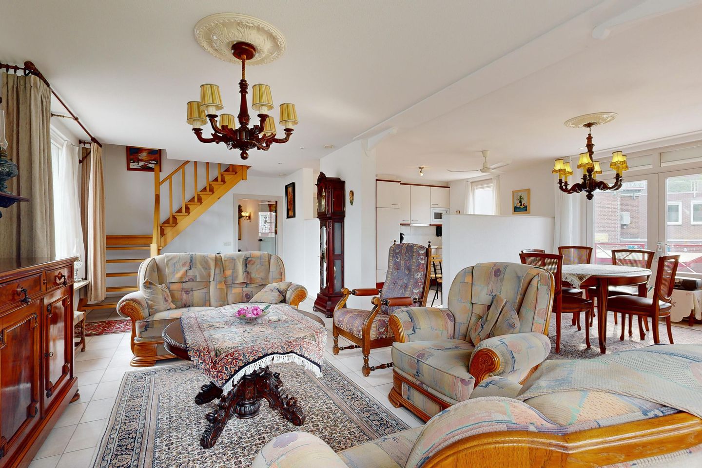 Foto 5 van Rijksweg Zuid 10