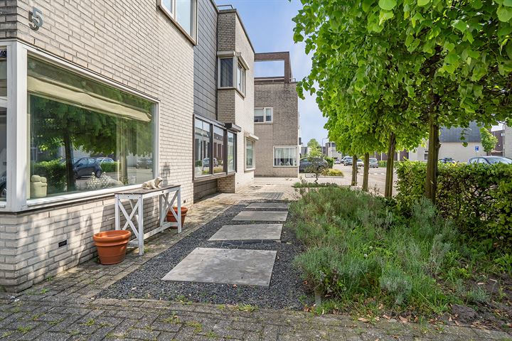 Bekijk foto 44 van Schilbergstraat 5