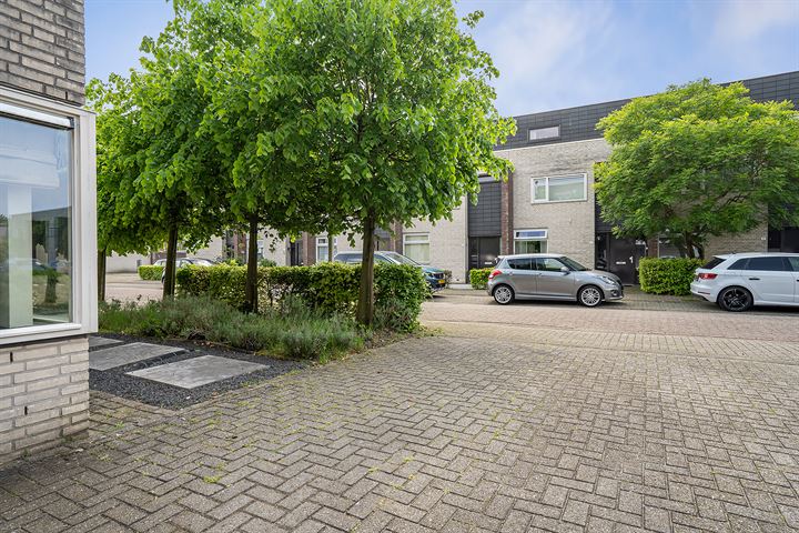 Bekijk foto 43 van Schilbergstraat 5