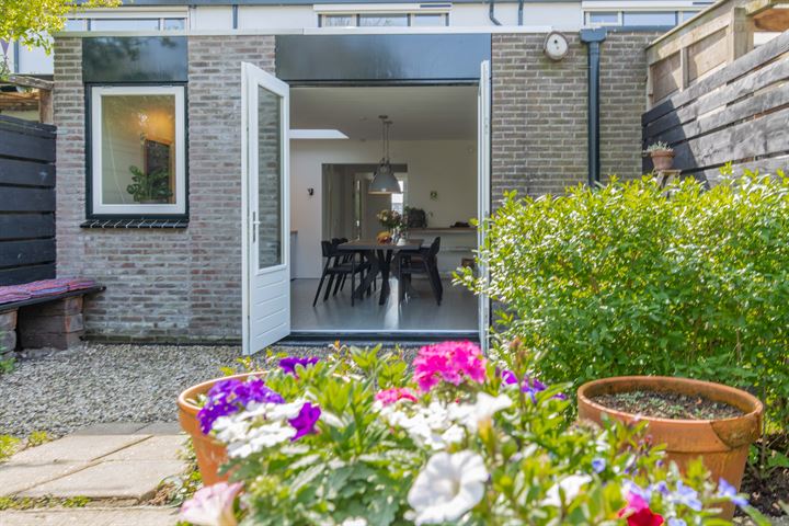 Bekijk foto 41 van Kapelstraat 24