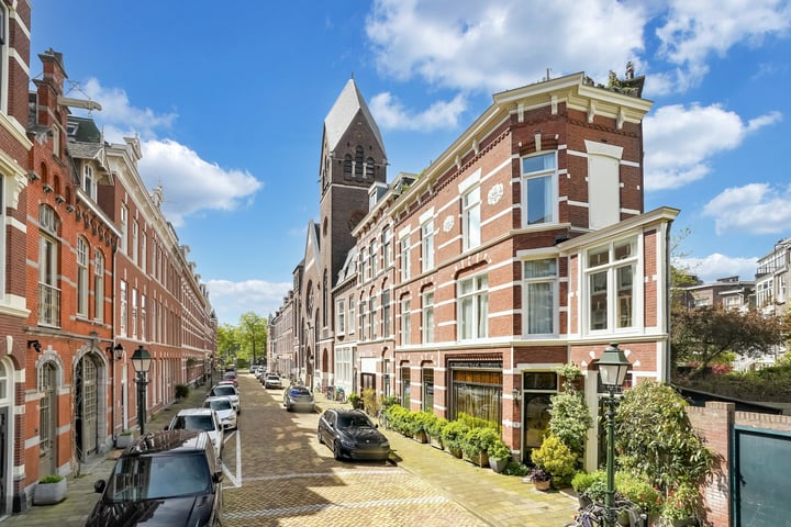 Bekijk foto 51 van Schuytstraat 1